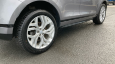 Land Rover Range Rover Evoque 1.5 P300e R-Dynamic SE 5dr Auto Hatchback